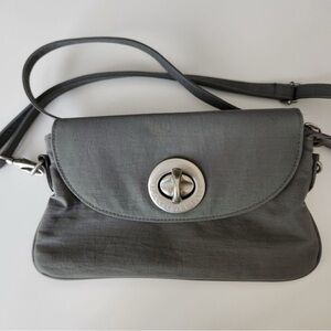 Baggallini Small Monaco Turnlock Crossbody Bag/Wristlet